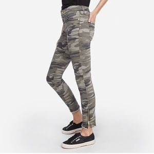 Express Mid Rise Camo Print Leggings Size 12